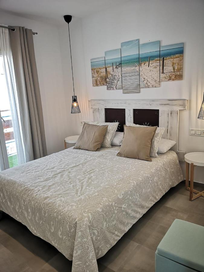Apartamento Suite Arco De La Villa,Solo Familia Y Parejas,Parking Gratuito Conil De La Frontera Ngoại thất bức ảnh
